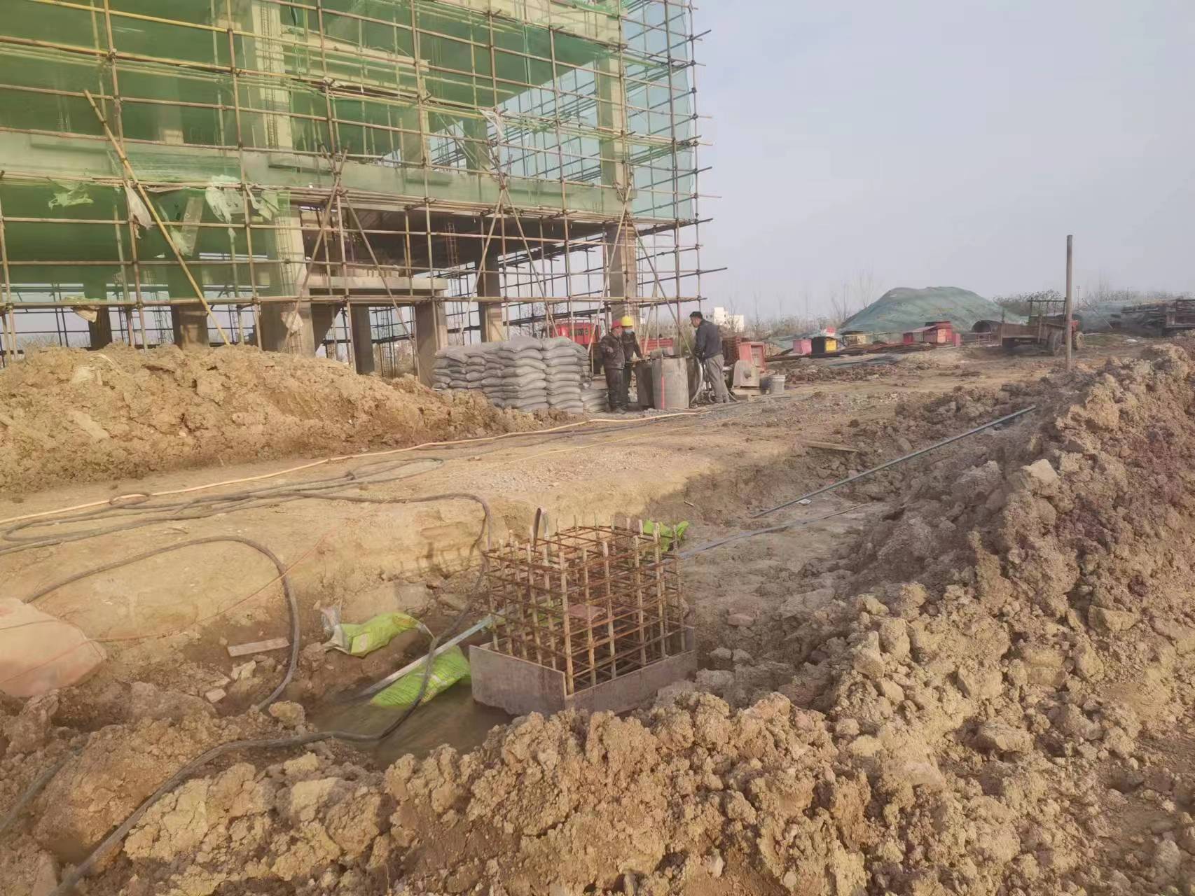 凤县当桥梁出现裂缝的时候应该及时加固修补